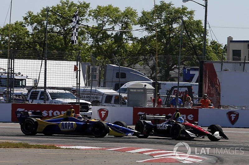 Video: Who was to blame in Wickens v Rossi IndyCar clash?