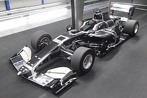 Mobil baru Super Formula jalani tes terowongan angin