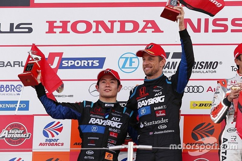 Podium: second place #100 Team Kunimitsu Honda NSX Concept GT: Naoki Yamamoto, Jenson Button