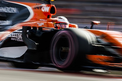 Vandoorne cambia power-unit e arretra ancora in griglia