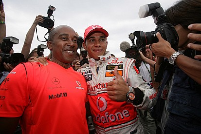 Único negro na história da F1, Hamilton quer aumentar diversidade na categoria
