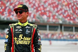 Clint Bowyer to join JR Motorsports for first Xfinity race since 2012