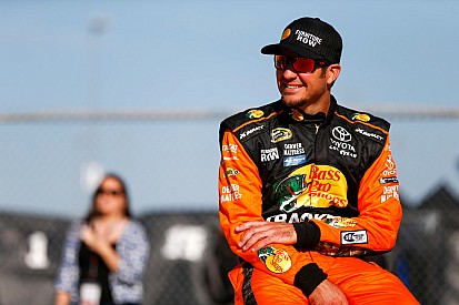 Martin Truex Jr. earns first Sprint Cup pole in four years