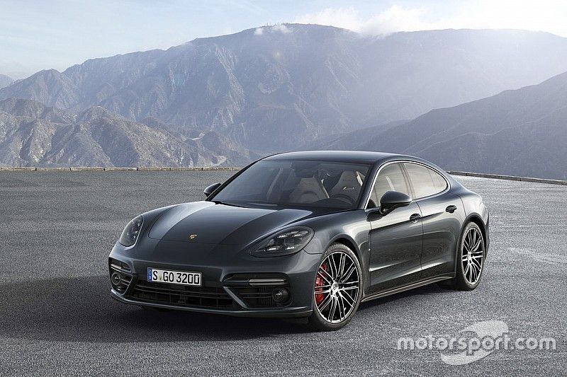 Porsche Panamera krijgt nieuw smoelwerk en veel extra pk's