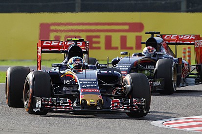 Sainz haalt herinningen op: "Whiting genoot van mijn debuutjaar met Verstappen"