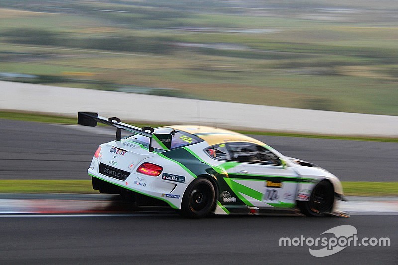 Bathurst 12 Hour: Bentley back in front with three hours to go