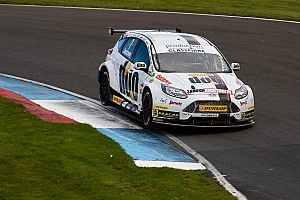 Knockhill BTCC: Jackson fends off Tordoff to win final race