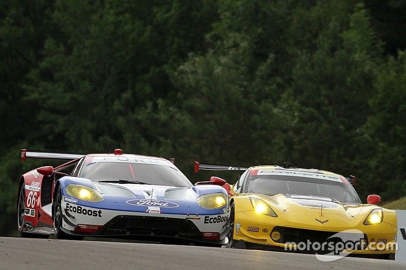 #66 Chip Ganassi Racing Ford GT: Joey Hand, Dirk Müller, #3 Corvette Racing Chevrolet Corvette C7.R: Antonio Garcia, Jan Magnussen