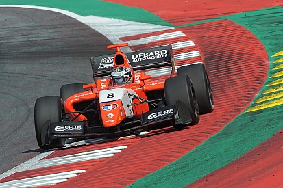 Spielberg F3.5: Panis goes from fourth to first in the pits