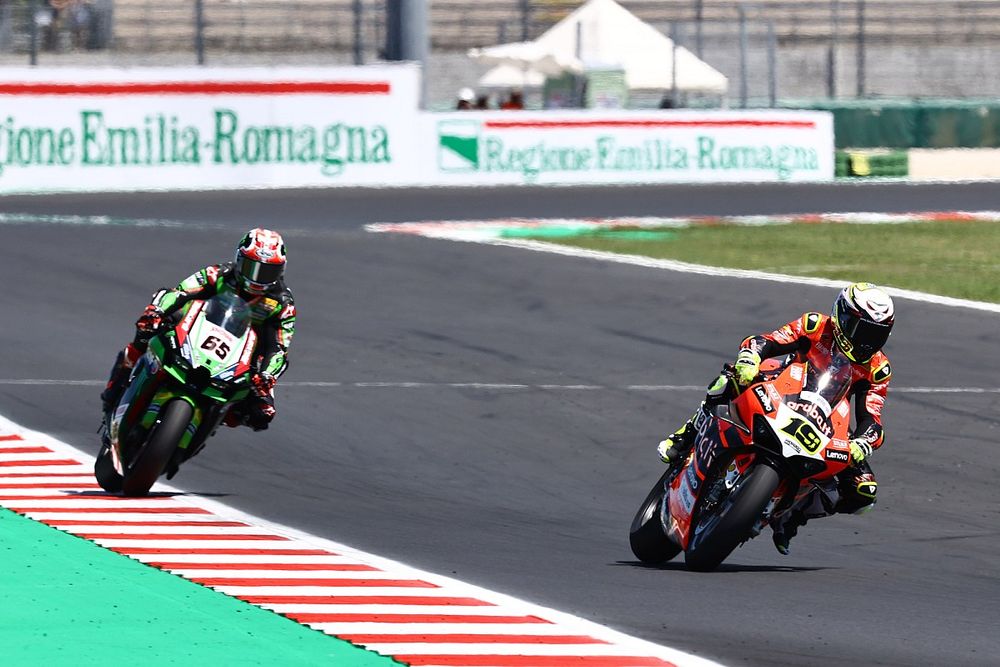 Jonathan Rea Akui Tak Berdaya Hadapi Alvaro Bautista di Misano