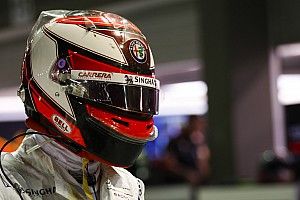 Videón Räikkönen ütközése Szingapúrból: ki volt a hibás?