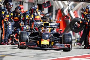 Analyse: Had ook Verstappen een tweede pitstop moeten maken?