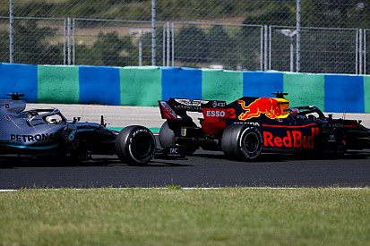 Verstappen: "El ataque de Hamilton demuestra el margen de Mercedes"