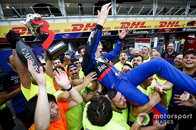 Kvyat podium setelah "balapan horor" di Jerman