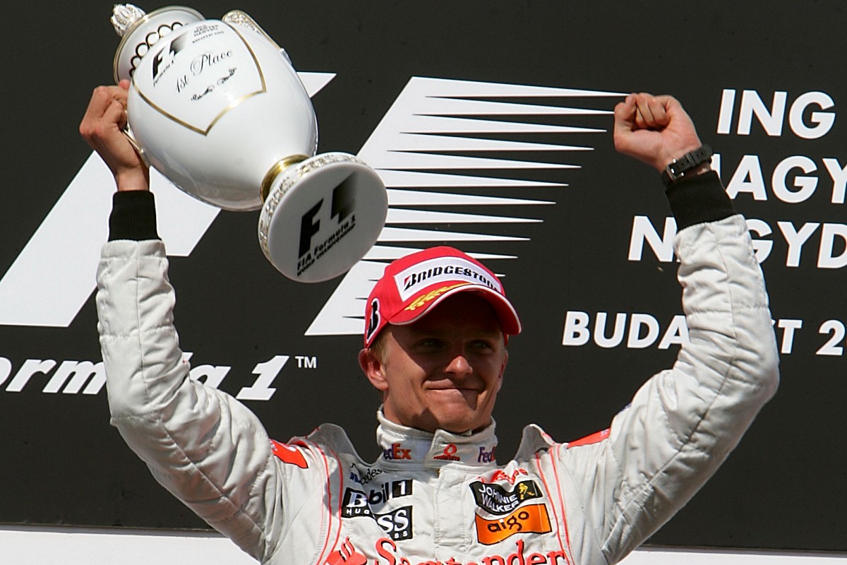 Kovalainen: "İlk galibiyetimde dahi ne söyleyeceğimi Dennis belirledi"