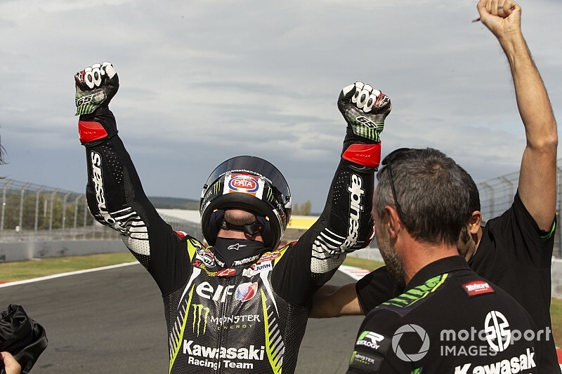 Galería: Rea hace historia en el WorldSBK