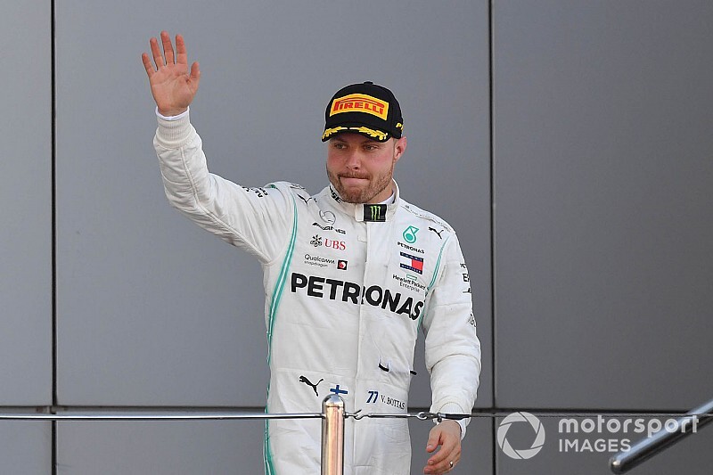 Bottas nyert Japánban Vettel előtt, konstruktőri bajnok a Mercedes!