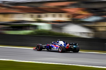 Albon aláírt a Toro Rossóhoz, de a Red Bull nem hajlandó több millió eurót fizetni a Nissannak