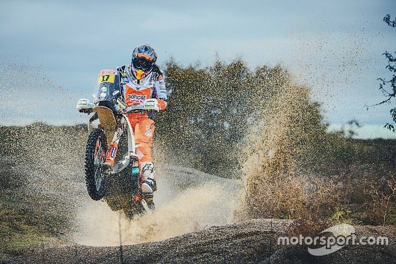 El calvario de Laia Sanz para participar en el Dakar 2019