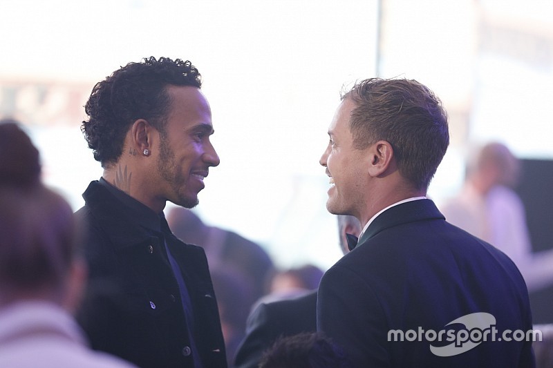 Photos - Hamilton, Räikkönen, Vettel et les autres au Gala FIA