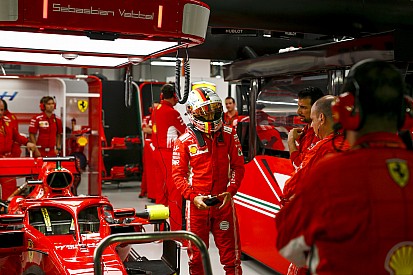 Vettel: még nem találkoztam olyannal, aki segíteni tudna nekem