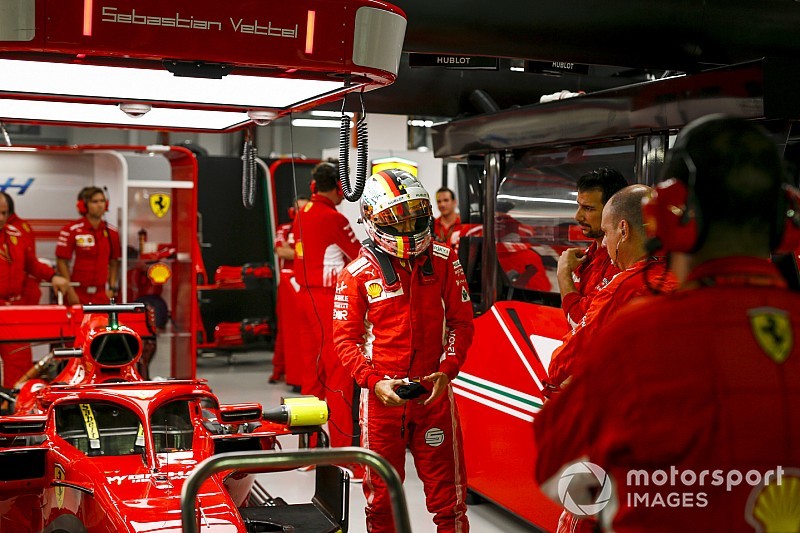 Vettel: még nem találkoztam olyannal, aki segíteni tudna nekem