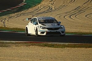 TCR Italy: Nello Nataloni rilancia la sfida su Opel Astra