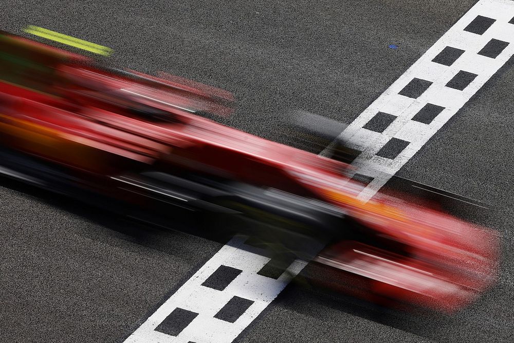 Carlos Sainz Jr., Ferrari SF21