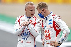 Haas F1 ontkracht geruchten: Ongewijzigde line-up in 2022