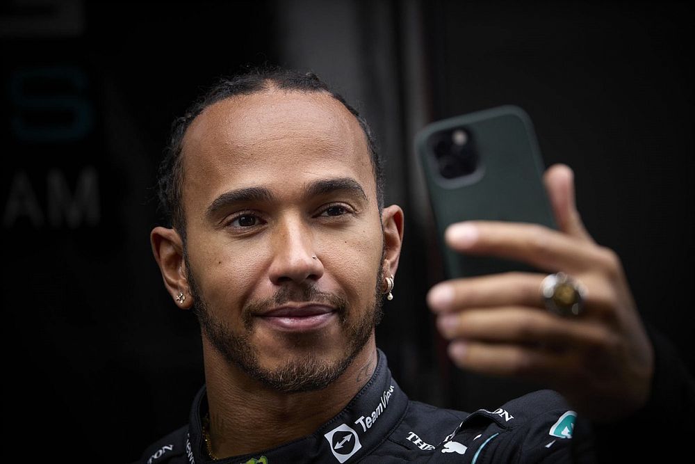 Hamilton: no me quedé solo ante los abusos raciales en redes sociales
