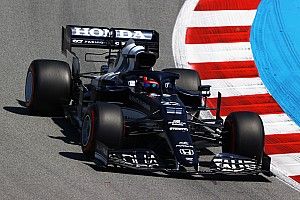 Tsunoda has ‘question mark’ over AlphaTauri F1 car versus Gasly