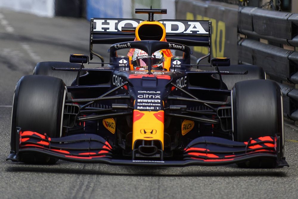 Lammers over titelkansen Verstappen: "Het ziet er best goed uit"