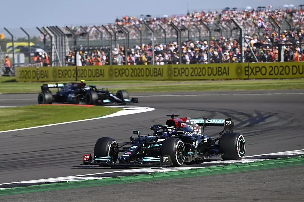 Lewis Hamilton, Mercedes W12, Valtteri Bottas, Mercedes W12
