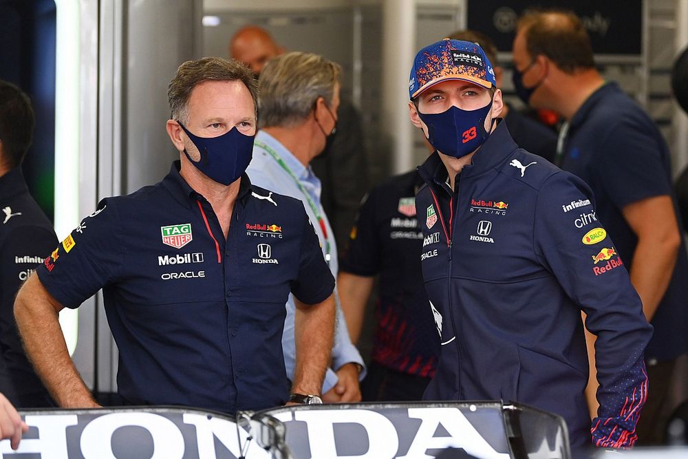 Christian Horner, Team Principal, Red Bull Racing, Max Verstappen, Red Bull Racing 