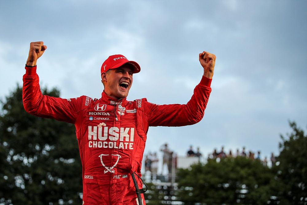 IndyCar Nashville: Ericsson overcomes crash, penalty to win chaotic race