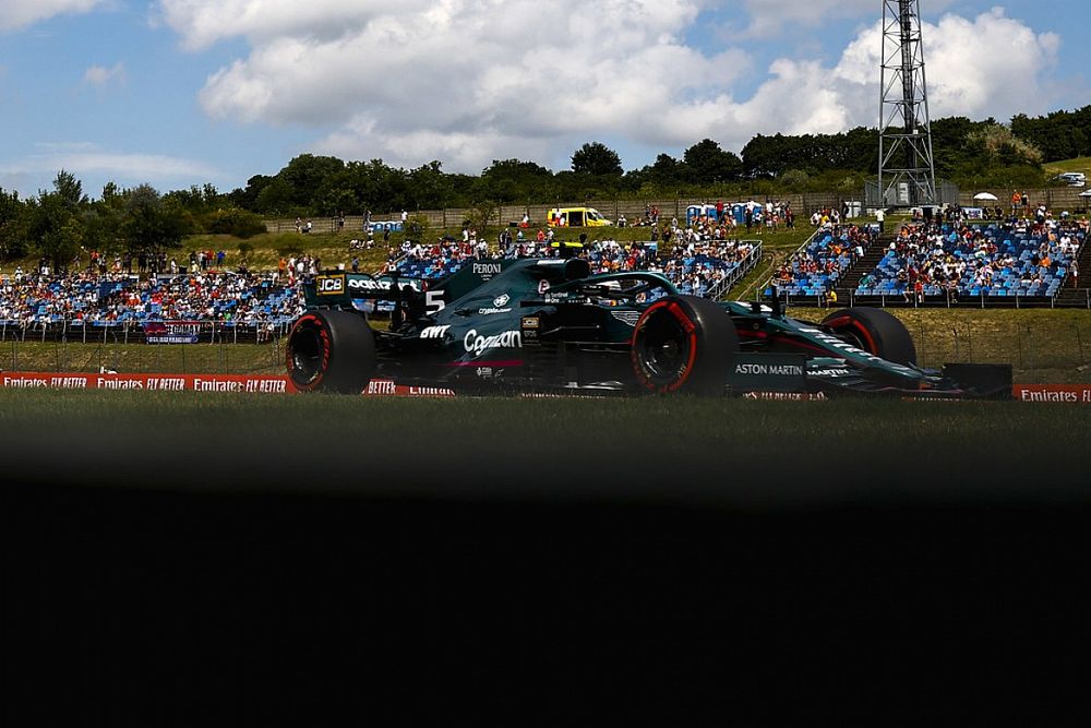 Sebastian Vettel, Aston Martin AMR21