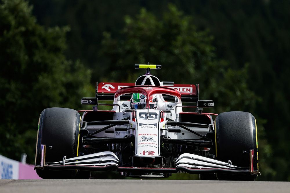 Alfa Romeo, Mercedes motoruna mı geçiyor?