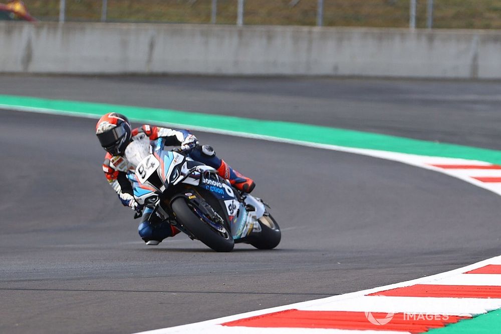 Kopling dan Ban Jadi Masalah Jonas Folger di Magny-Cours
