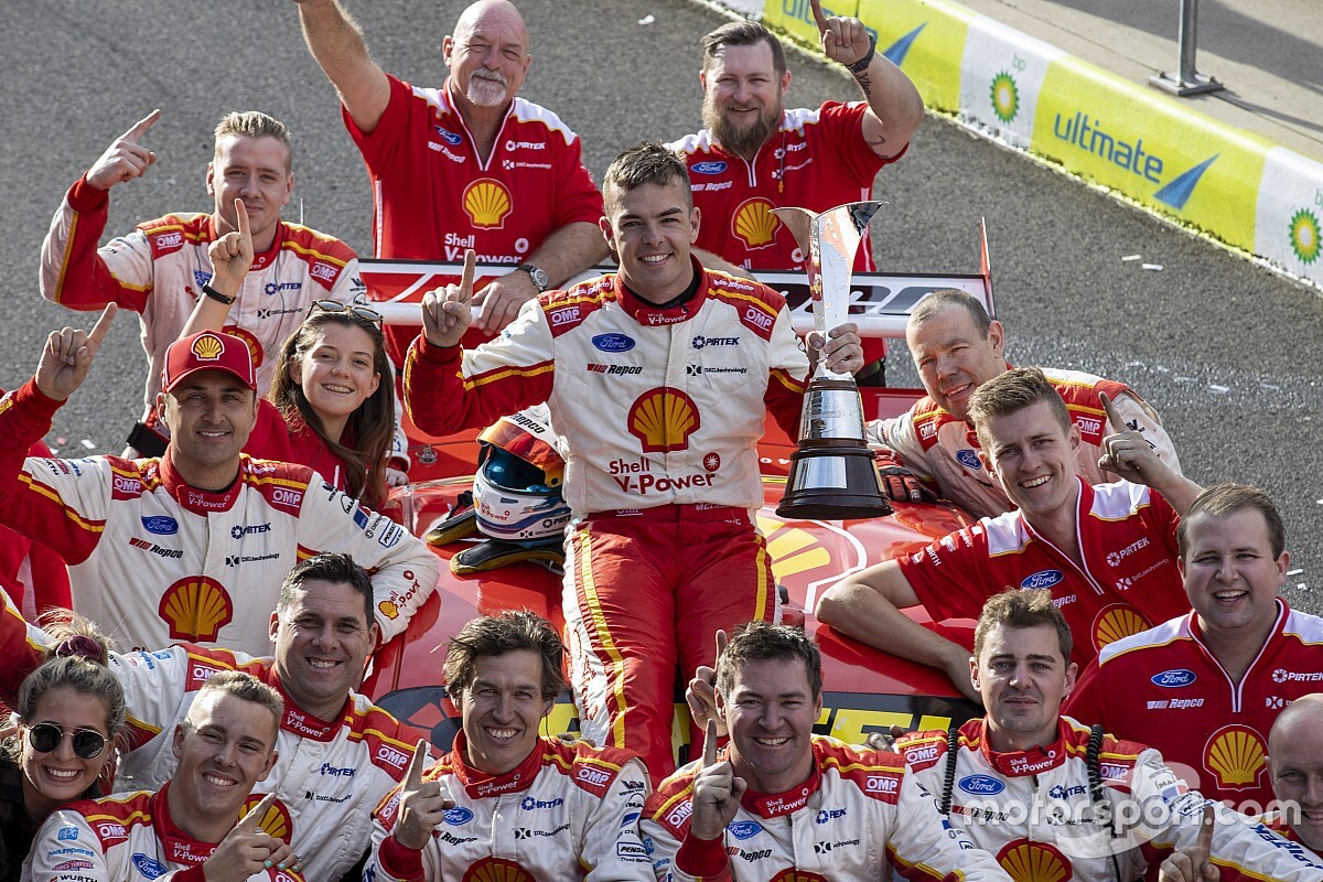 McLaughlin wins Barry Sheene Medal