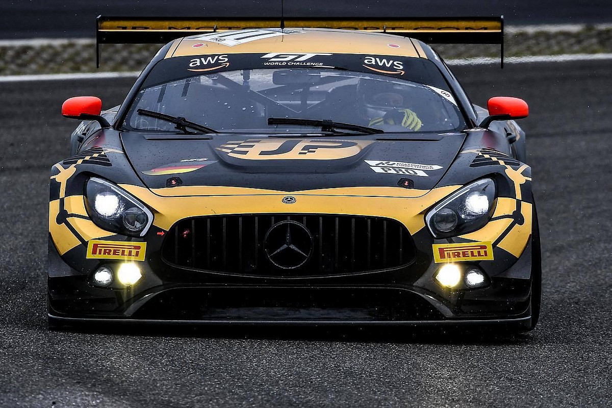 Basz dołącza do JP Motorsport