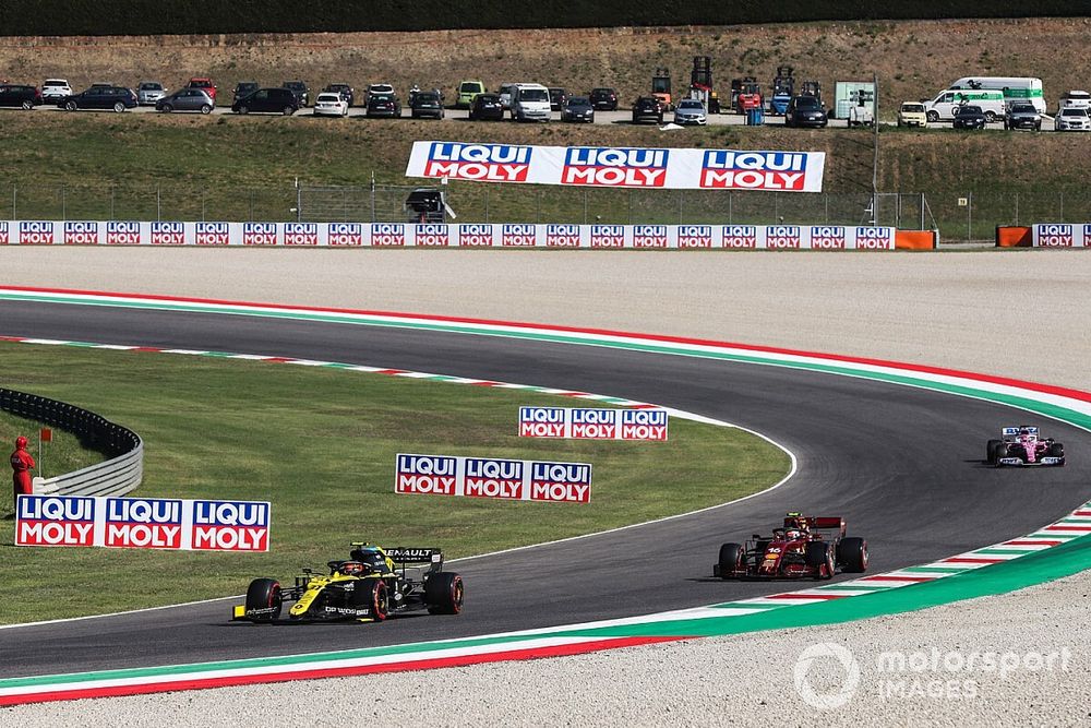 Esteban Ocon, Renault F1 Team R.S.20, Charles Leclerc, Ferrari SF1000, Sergio P&eacute;rez, Racing Point RP20