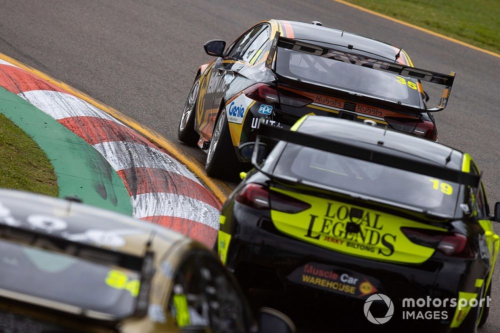 Jacobson "disgusted" after impeding McLaughlin