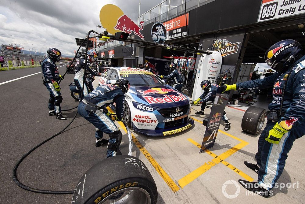 Shane van Gisbergen, Triple Eight Race Engineering Holden