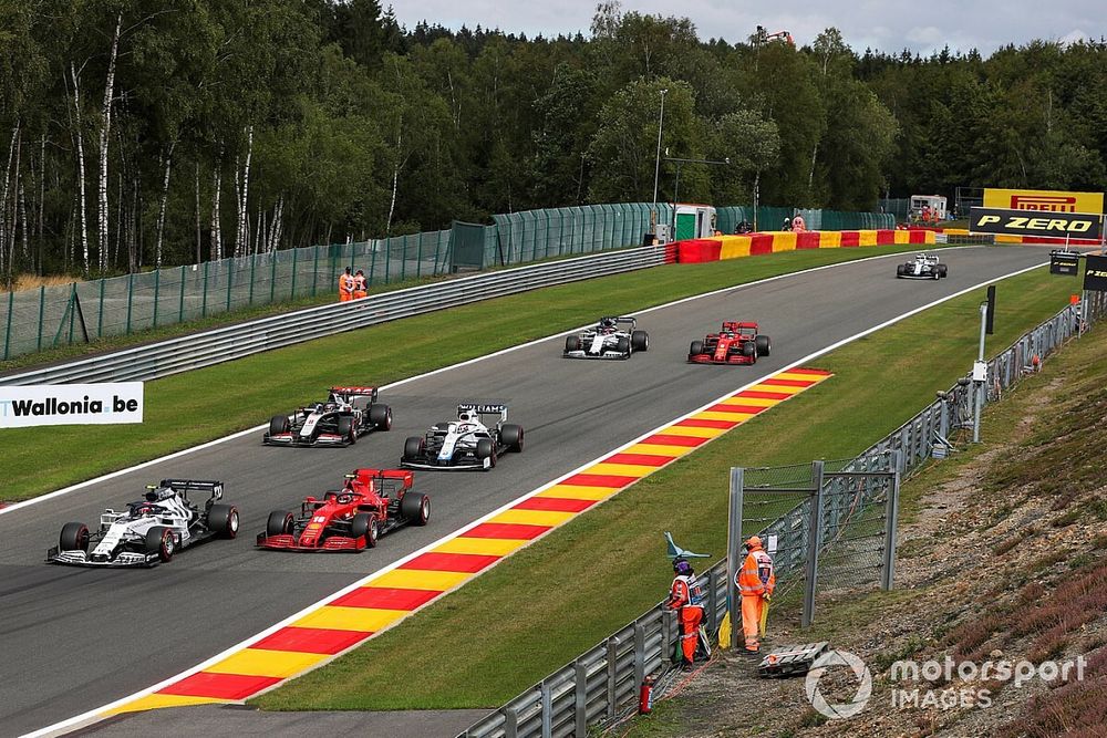 Pierre Gasly, AlphaTauri AT01, Charles Leclerc, Ferrari SF1000, George Russell, Williams FW43, Romain Grosjean, Haas VF-20, Daniil Kvyat, AlphaTauri AT01, and Sebastian Vettel, Ferrari SF1000, during Qualifying