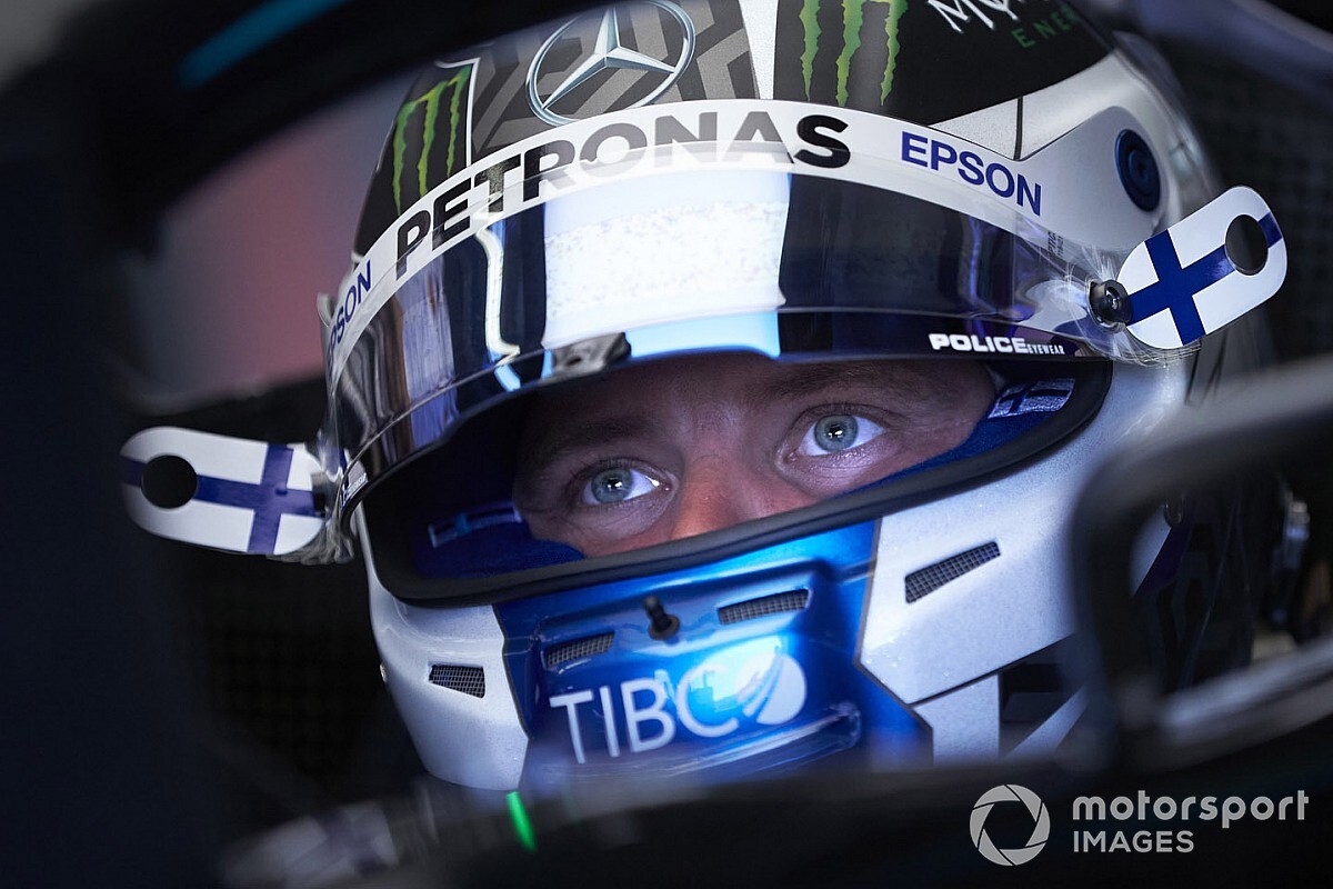 Bottas: “Sarı bayraklar son turumu mahvetti”