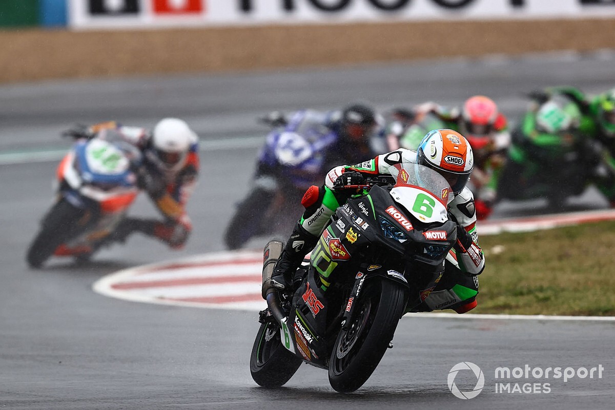 SSP300, Magny-Cours: Buis e Garcia si dividono le vittorie