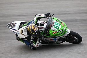 Fransa SSP300: Booth-Amos pole pozisyonunda, Bahattin 5.