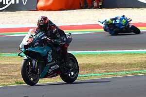 Quartararo lidera la FP1 de Montmeló por delante de Dovizioso y Mir