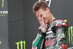 Quartararo vence en Barcelona y Rossi se cae siendo 2°