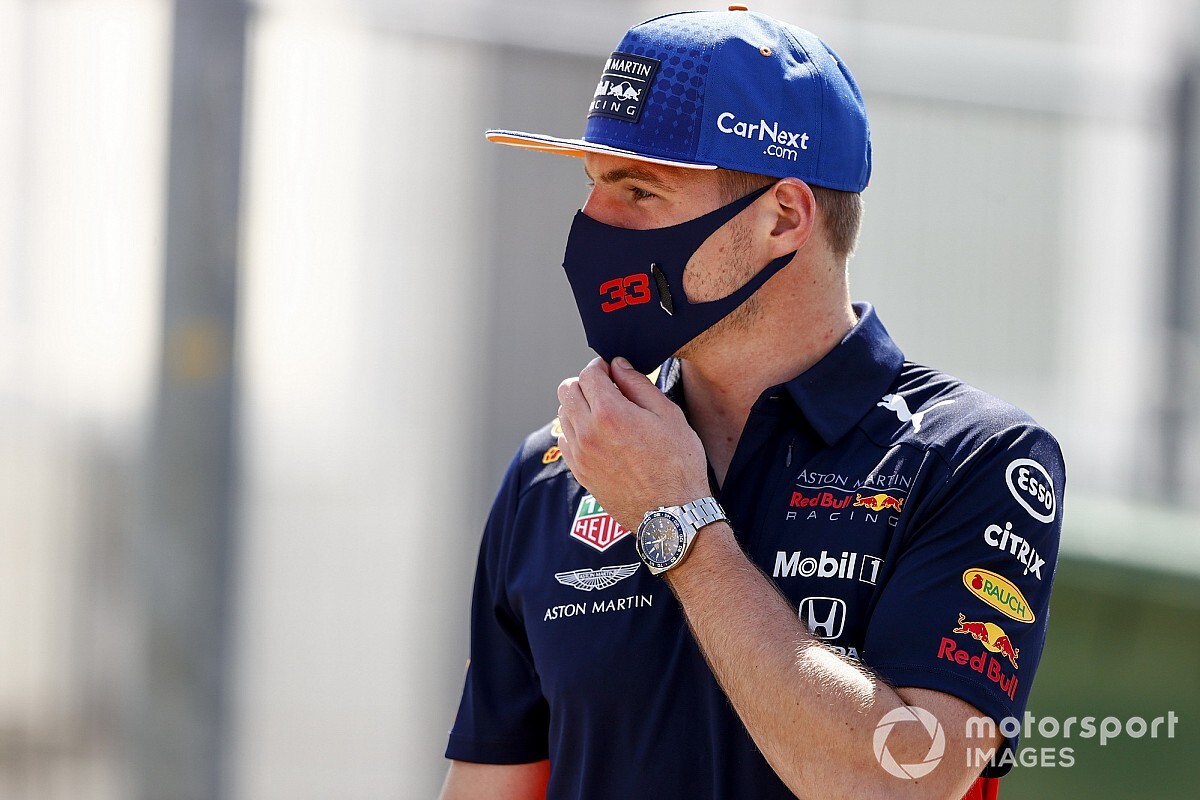 Verstappen kicsit megtörte a Red Bullt az első szabadedzésen (videóval)